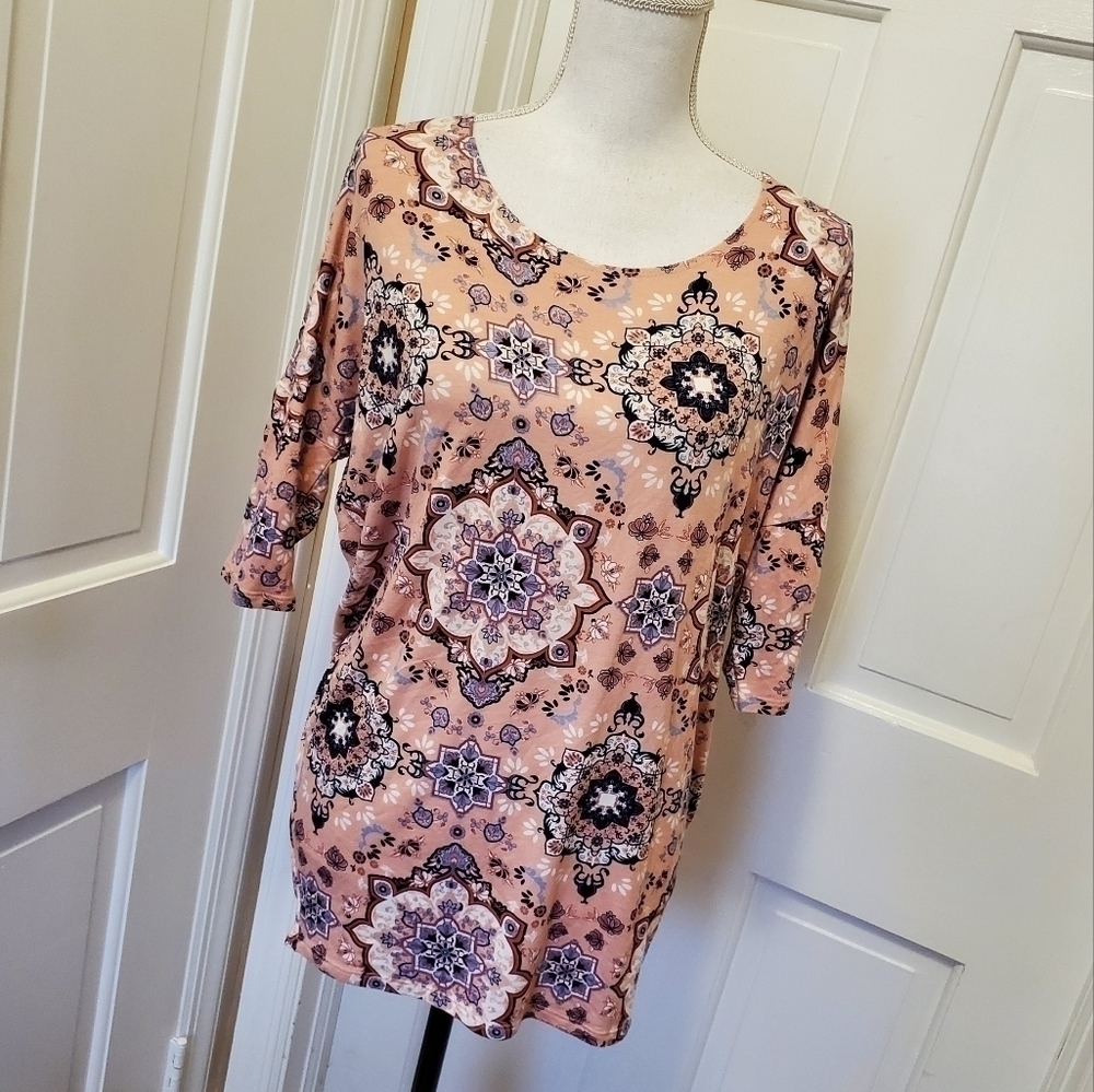 NWT Agnes & Dora Colorful Dolman Tunic Size Small